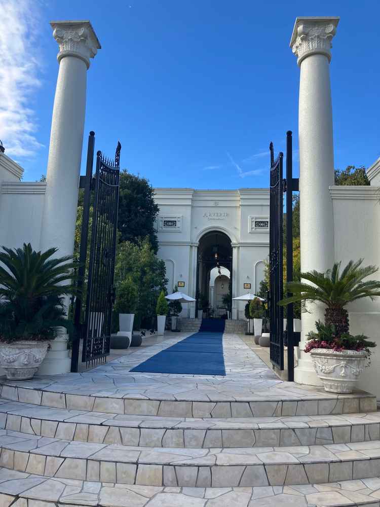 正面玄関です。とても豪華です