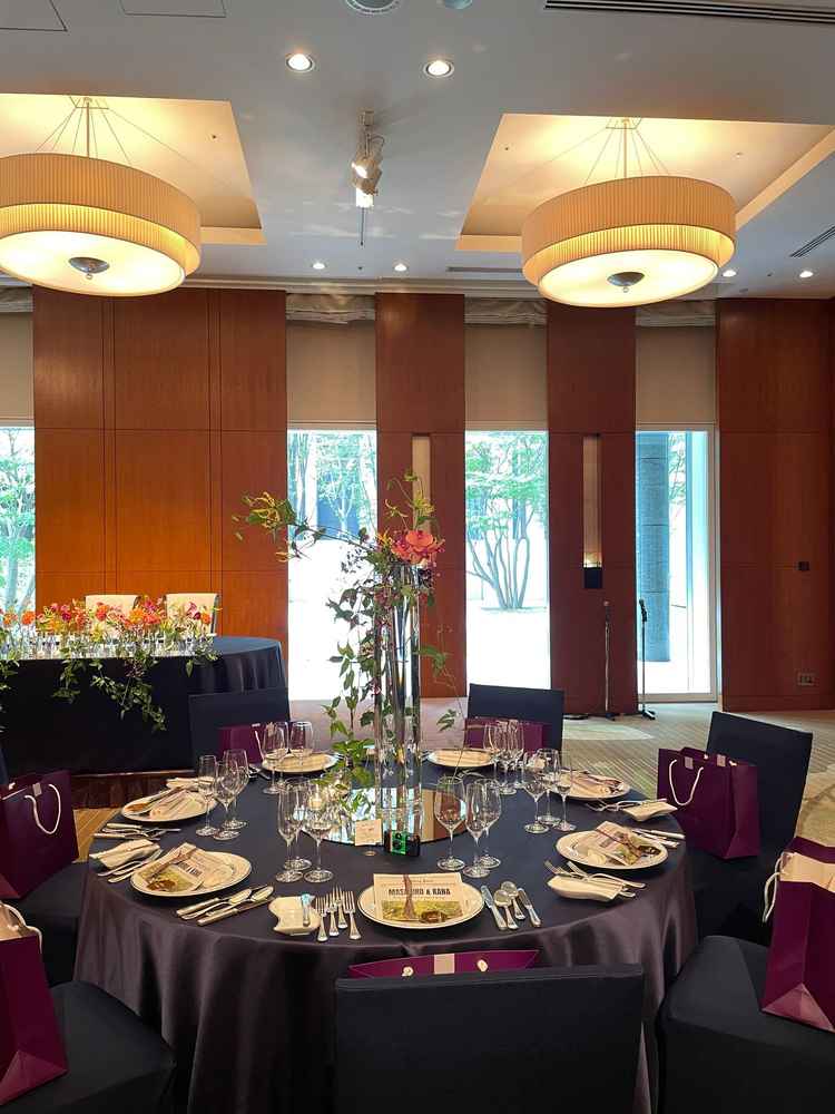 披露宴会場正面の窓