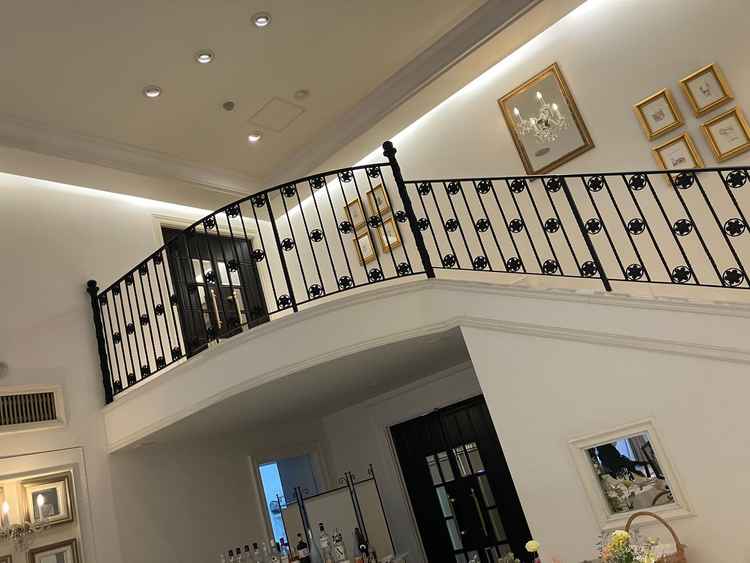 披露宴会場階段