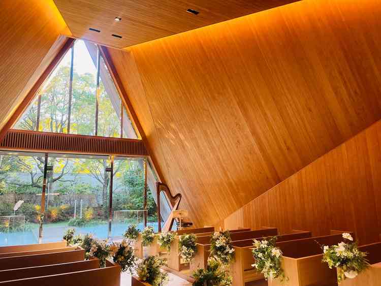 もう一つのチャペルです。木の香りがして、落ち着いた雰囲気でした。