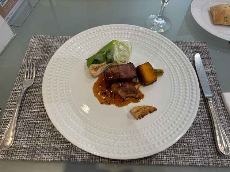 見学当日の試食 ロッシーニ