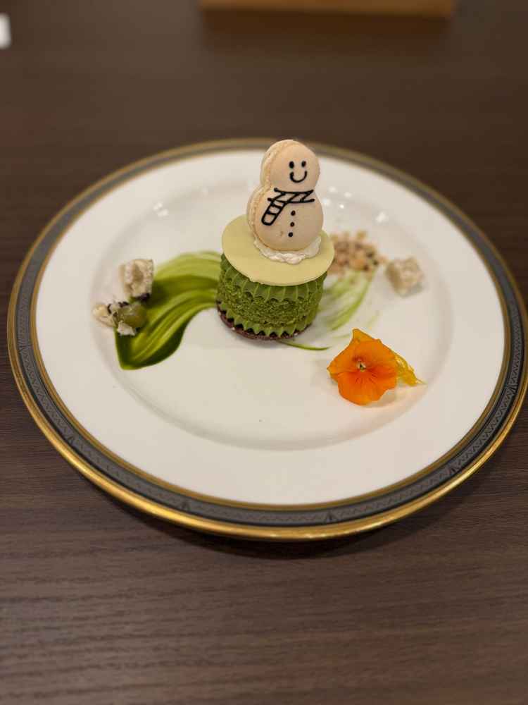 デザートを試食させていただきましたが、可愛さと美味しさを両方兼ね揃えていました。