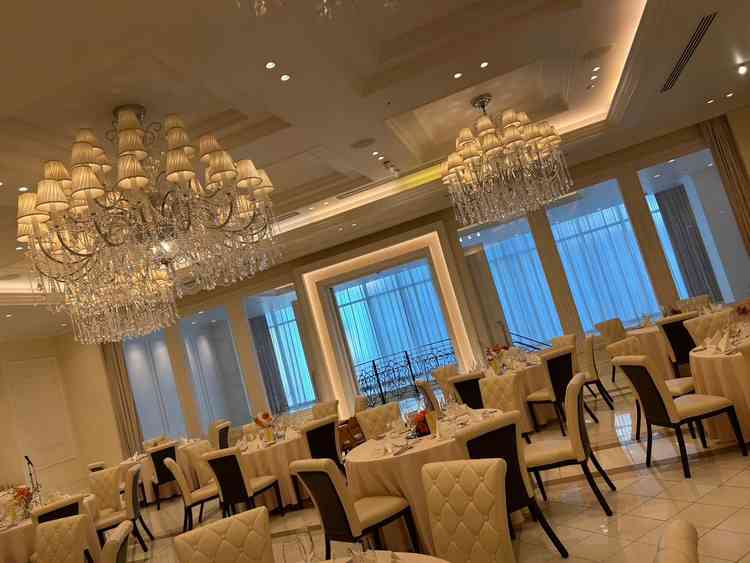 1つ目の披露宴会場の雰囲気。