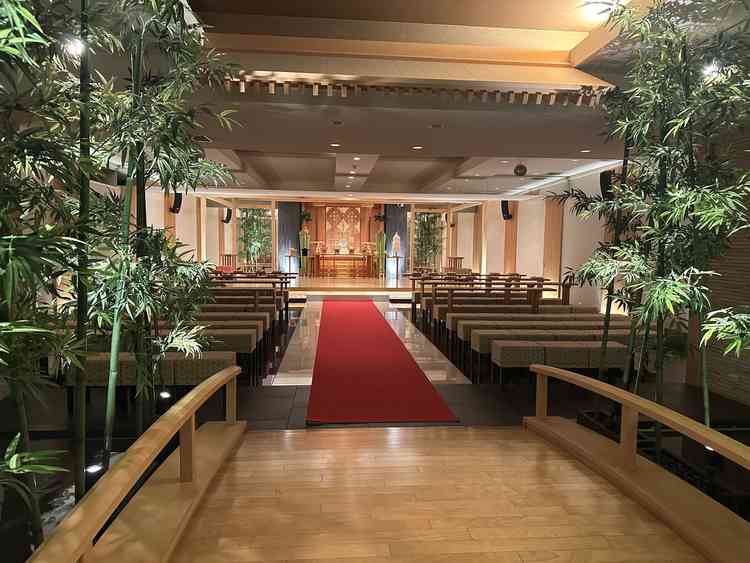 神前式は久伊豆神社監修の本格的な様式とのこと。