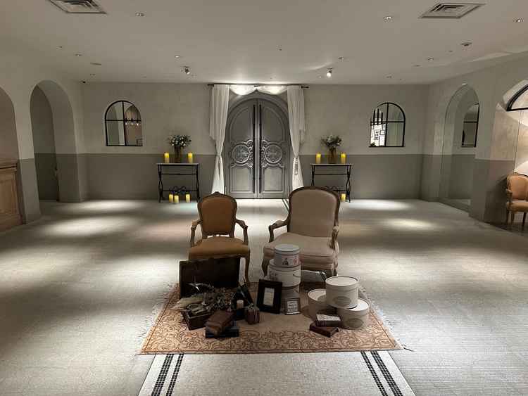 入口はいってすぐのスペース