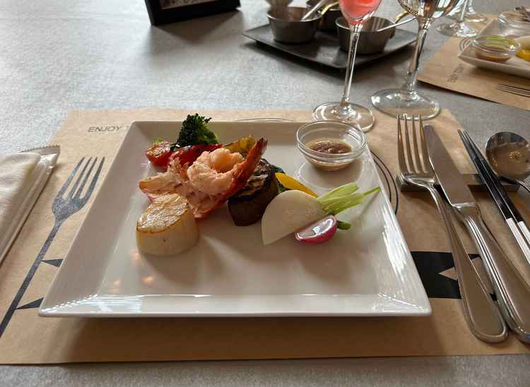 地元の食材を使った料理