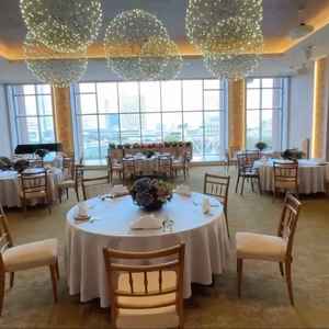 披露会場の写真です6フロアありました。それぞれ違ったコンセプトがあり、大きなスクリーンも印象的でした