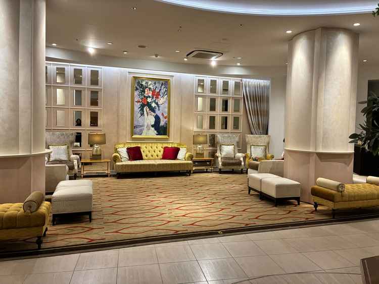 来てくださった方の待機する場所が広くて綺麗で好印象でした。前回訪れたところよりも、広くて席数も多い