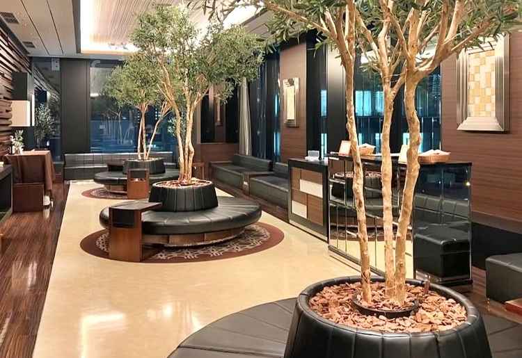 待合のスペース。木などにも自由に飾り付け出来るとのことで想像が膨らみます。