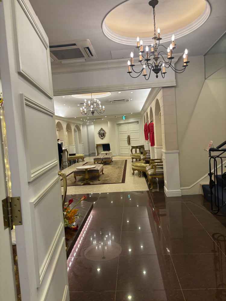 待合室ですが、ここにフォトブースを作ったり自分な好きなキャラクターや写真も飾れたりしてよさそう