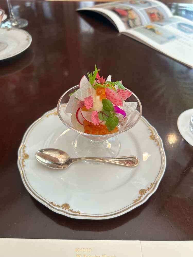 前菜が一番美味しくて感動しました