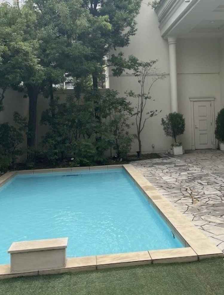 プールとあり、風船を飛ばすドロップアンドフライという演出もできるようです！