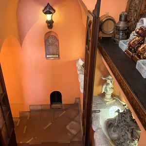 挙式会場までの階段も気分が高まりました