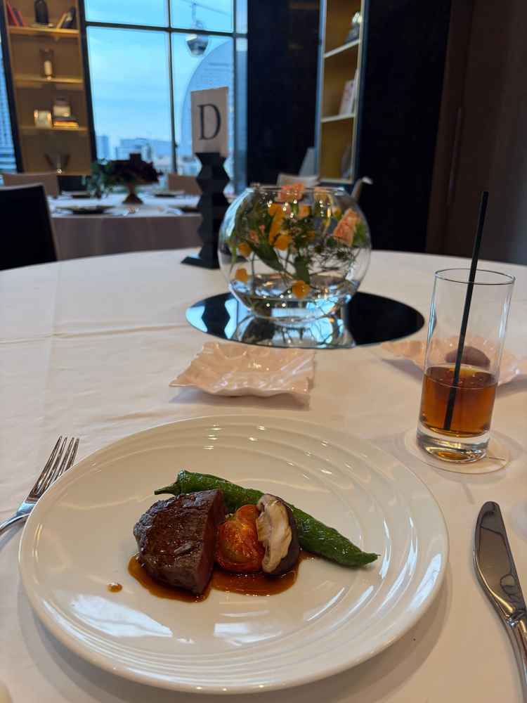 どのランクの料理にもついてくれる牛フィレ肉
