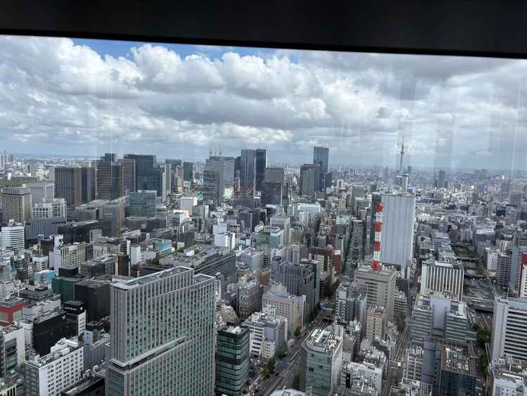 47階からの景色は圧巻で、遠くまで見渡せる開放感がゲストにも感動を与えてくれそうでした。