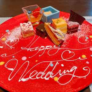 お皿にサプライズで書いて持ってきてくださいました。どれも美味しかったです。