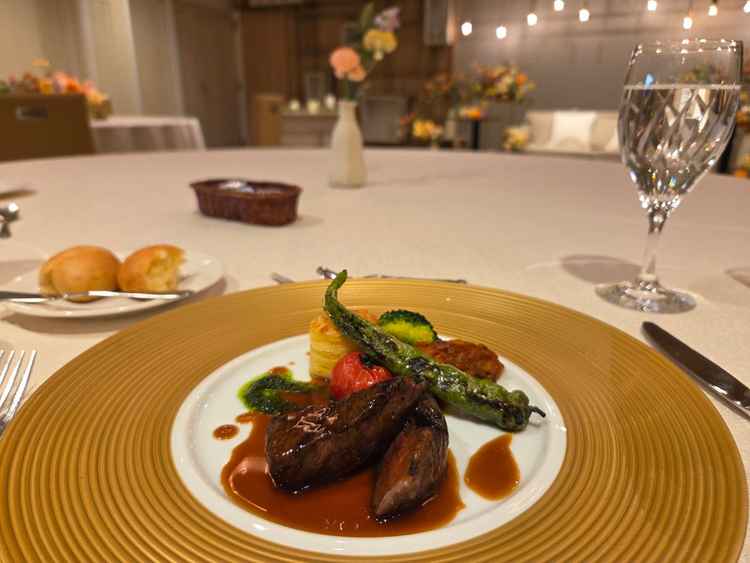 料理を試食させていただきました。どれも美味しかったです。