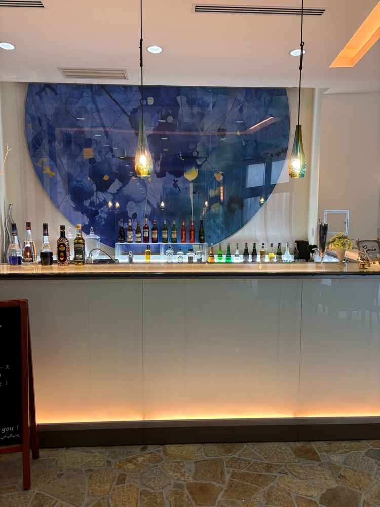 バーのような感じでオシャレでした