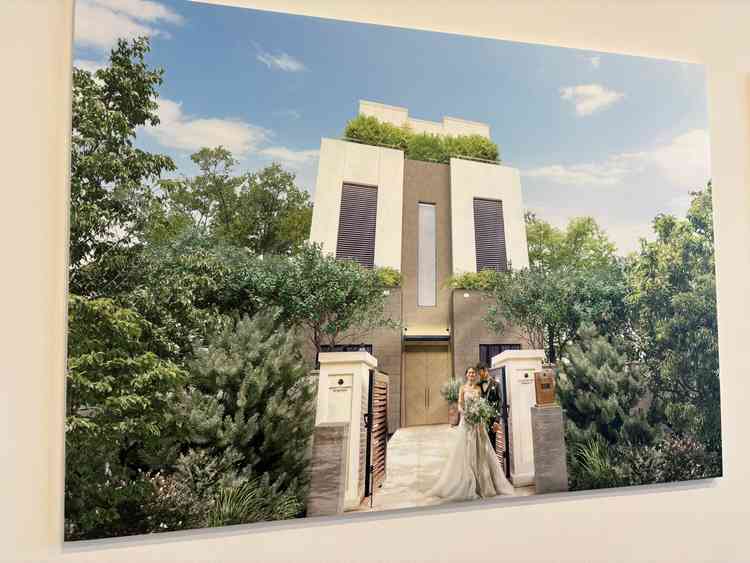 リューアル後のエントランスです。お家に招待するような感覚でゲストを迎えられるそうだと感じました。