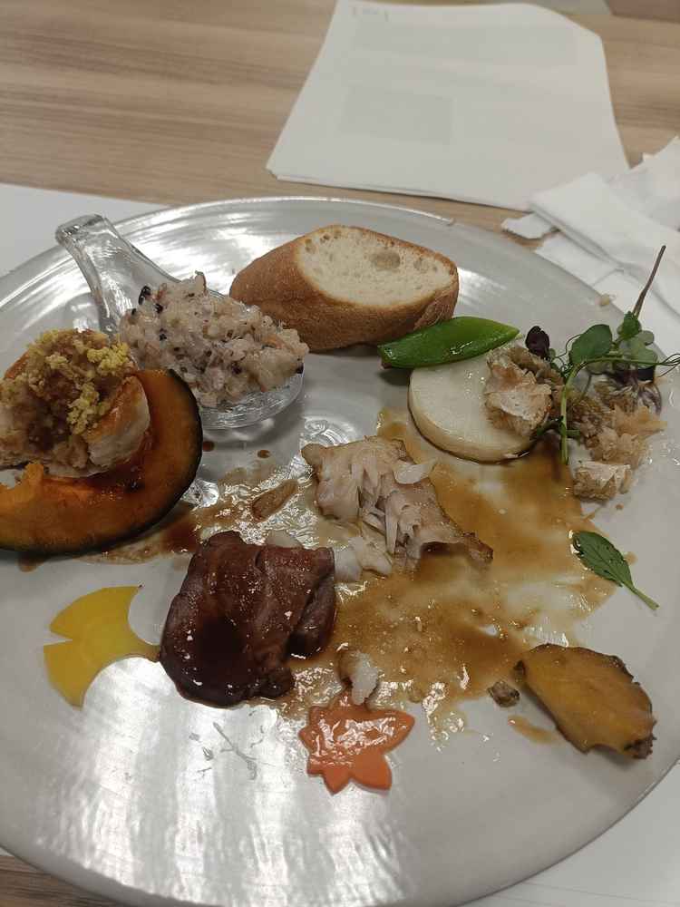 試食のプレート