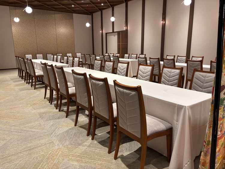 家族の控え室もシンプルな作りでいい