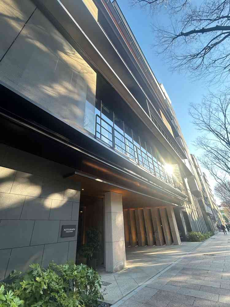 外観。駅直結ではありませんが、出口から十数秒でホテルに到着します。