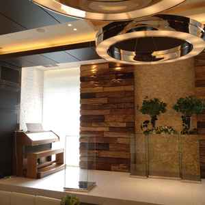 ワンフロア貸切の式場