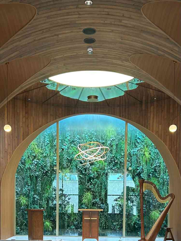 今年8月にリニューアルされたチャペル。