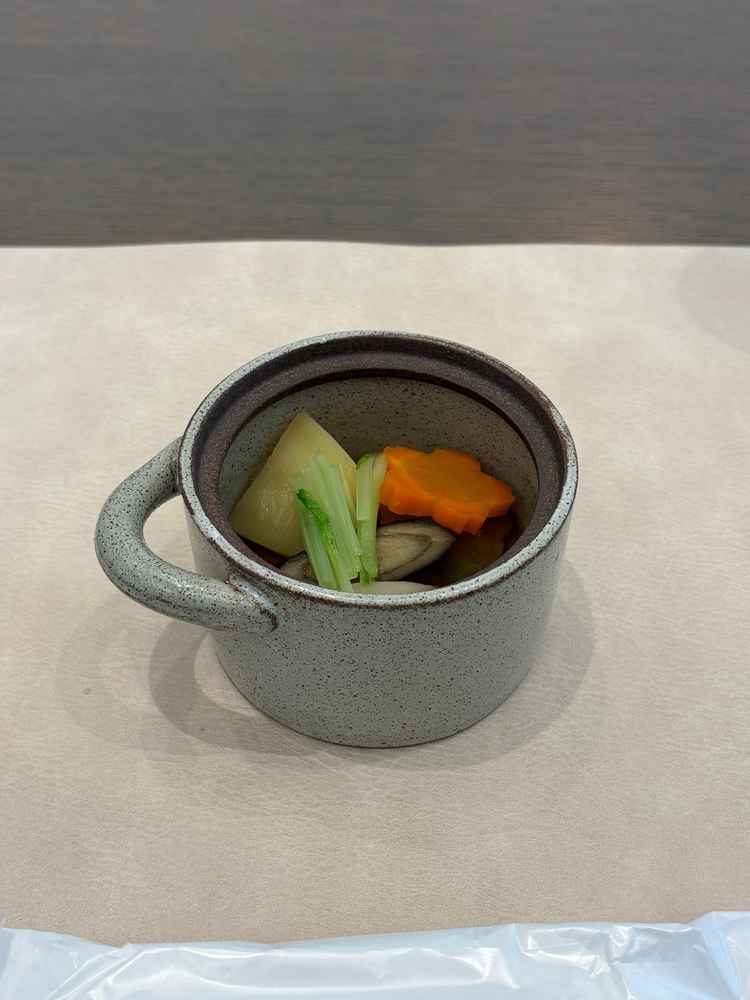 試食の前菜（煮物）