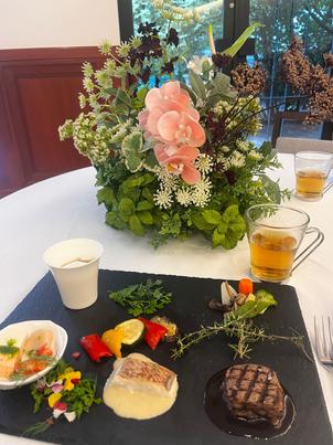 試食会のご飯です。ホタテが美味しかったです！