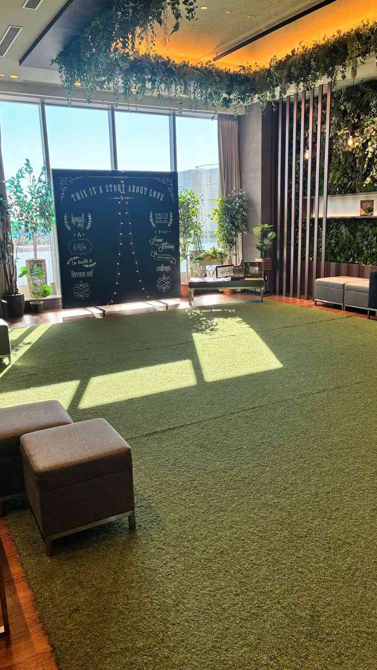 インガーデンの写真。天候に左右されずフリースタイルで新郎新婦とゲストで思い出の写真を撮れる空間。