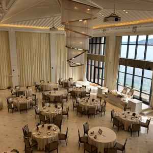 披露宴会場その2 メール