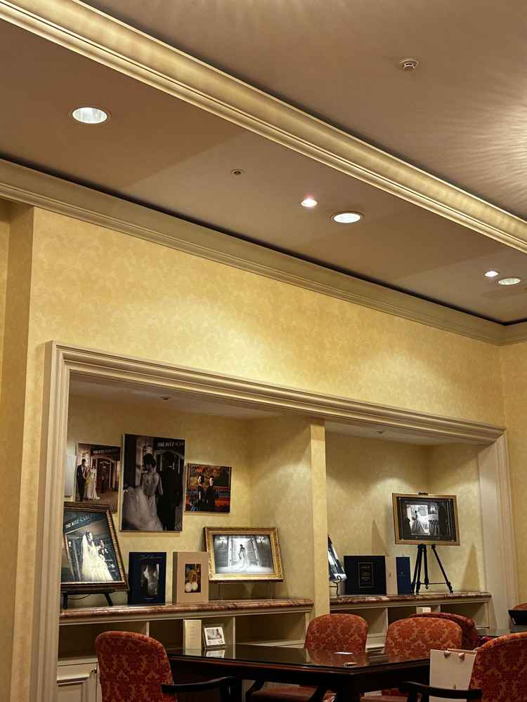 ウェディングサロン