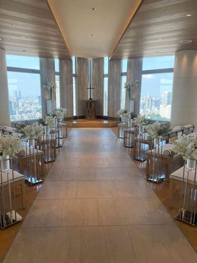 地上110mのチャペル