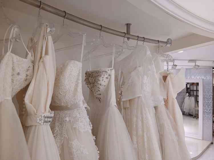 ドレス タキシード 共にたくさん展示してあって 色々見ることができました。 