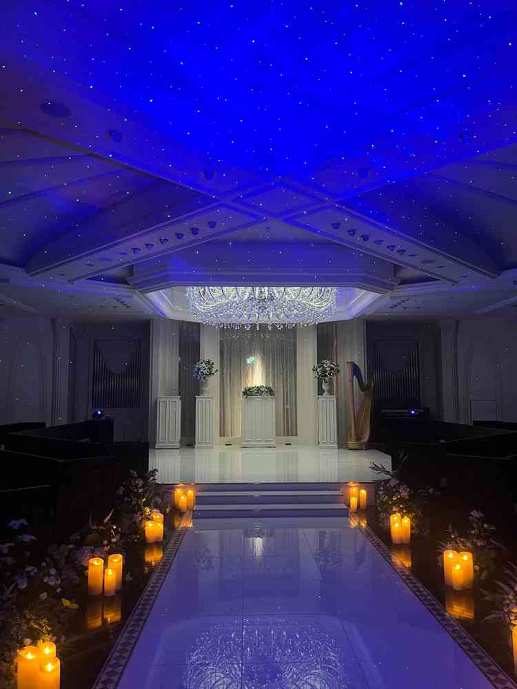 星空の演出をしてくださり、プラネタリウムのようで綺麗だった。