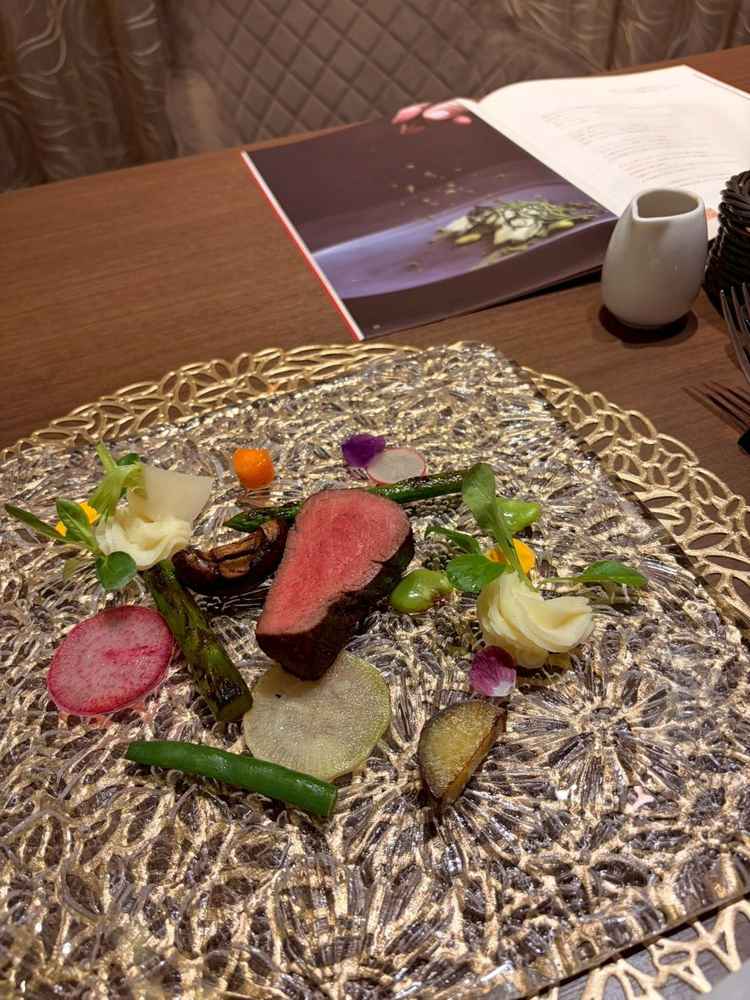 フェアでいただいたアルマニービーフです。とても柔らかく、ゲストに喜んでくれそうな一品でした。