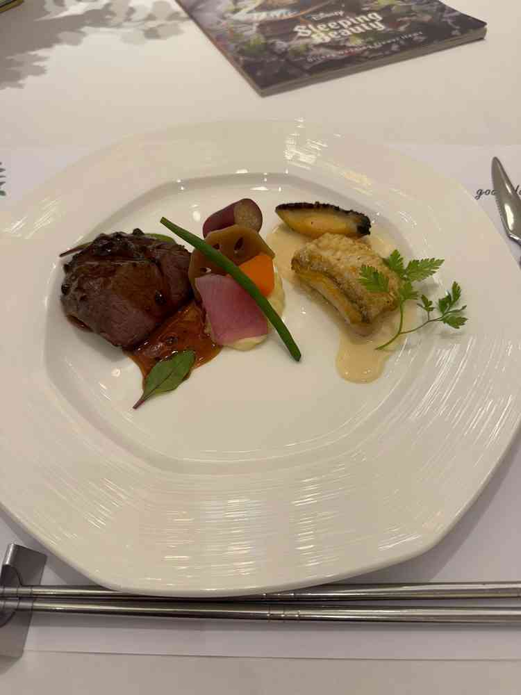 試食会のメイン料理。アレルギーを伝えたところ対応して下さりました。