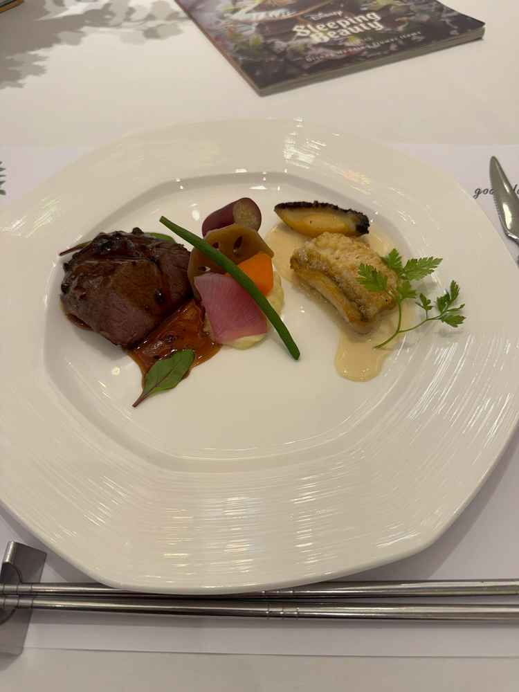 試食会のメイン料理。アレルギーを伝えたところ対応して下さりました。