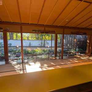 屋形船をイメージしたお部屋で神前式をあげるそうです