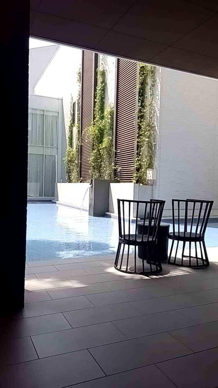 待合場所の前で少し涼しい雰囲気がありました。縦と横も大きくて広さも表現されてた作りをしていました。