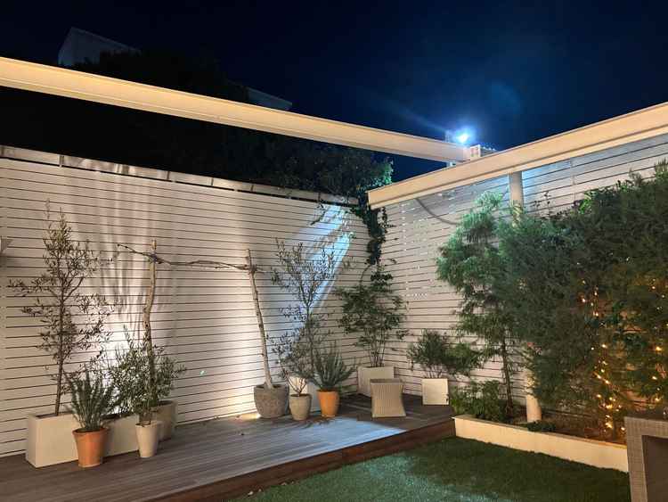 アイリス　ガーデン