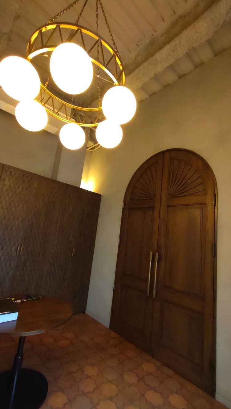 エントランス。ゲストをこちらでお出迎えすることになる場所。