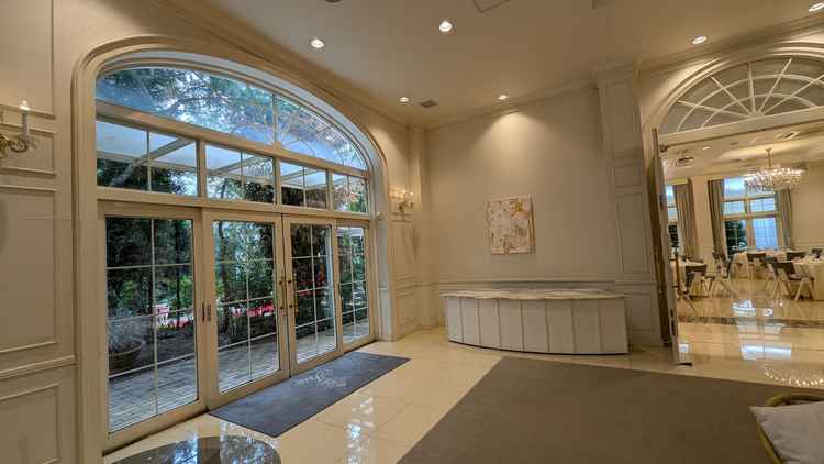 披露宴会場に入る前のエントランスです。