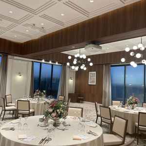 披露宴会場。電気もかわいい。