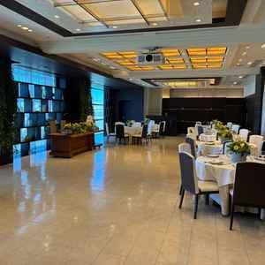 披露宴会場、想像以上に広い