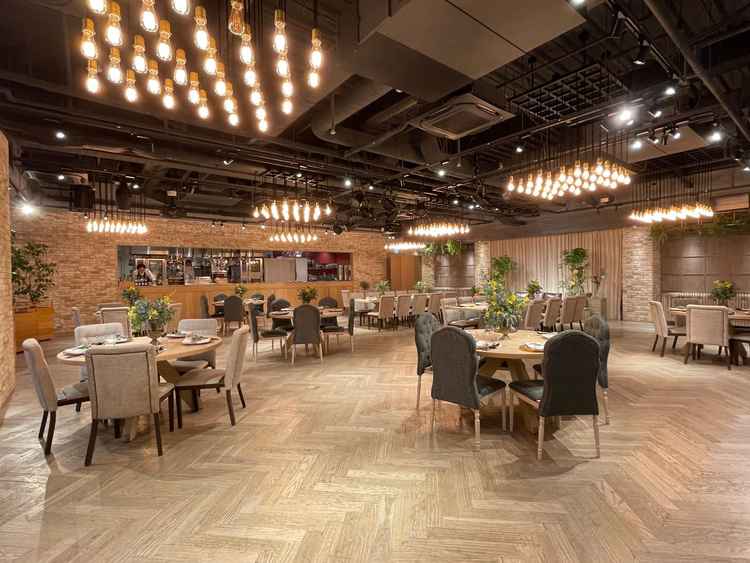 2つある披露宴会場の1つ、カジュアルの中に大人っぽさがあってお洒落