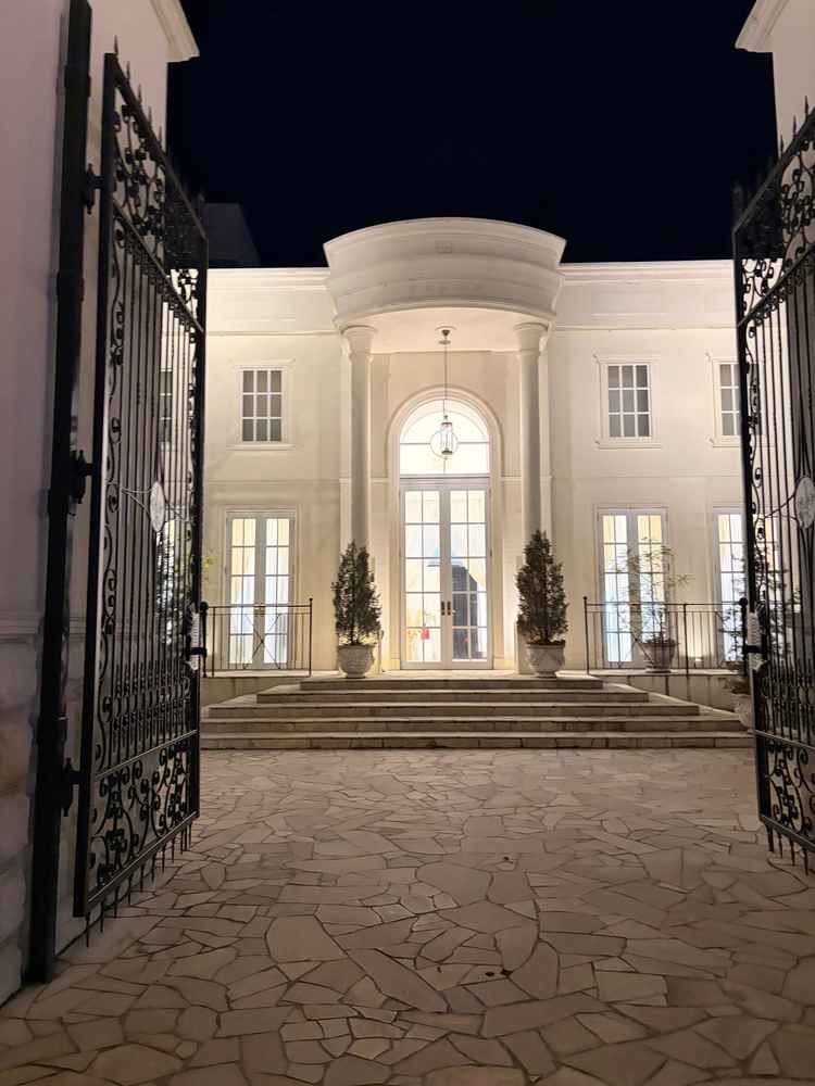 入り口からとてもきれいな感じ