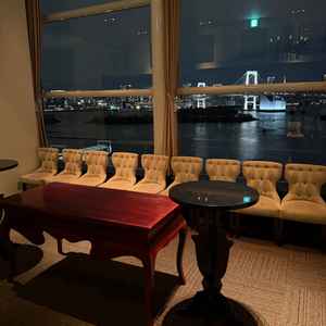 受付のスペースです。景色バックにできると言われてます