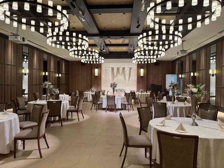 披露宴会場 LUNA HALL